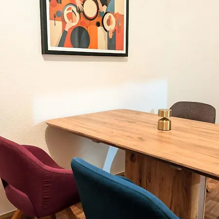 公寓 Grosszuegiges Familien-apartment Im Herzen Luebbens *