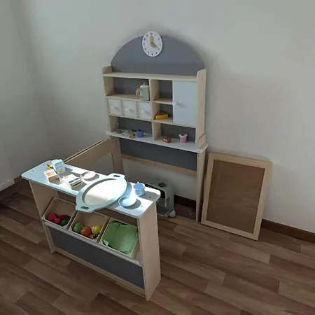 Grosszuegiges Familien-apartment Im Herzen Luebbens * 吕本