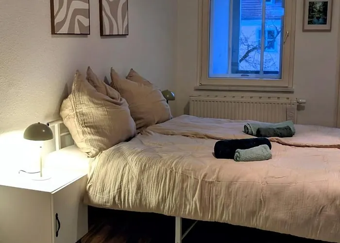 Grosszuegiges Familien-apartment Im Herzen Luebbens Apartment