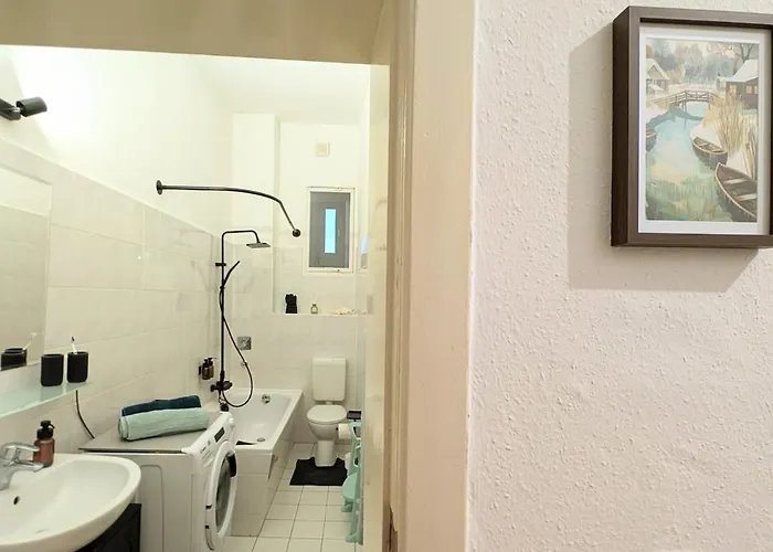 Apartment Grosszuegiges Familien-apartment Im Herzen Luebbens *